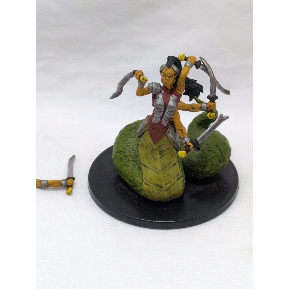 *Needs Repair* Marilith Dungeon And Dragons Miniature No Card 41/45